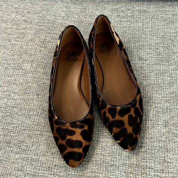 EUC Aquatalia Penina Calf Hair Leopard Flats Size 7 Pointed Toe Italian Designer - Picture 12 of 16